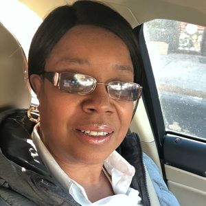 Meet your Posher, Rhonda